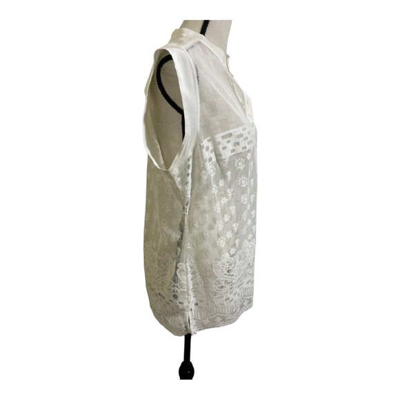 Cabi womens white lace sleeves blouse. Size Medium. Button down. - Picture 4 of 10